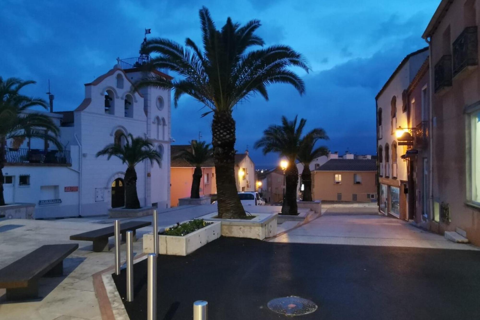 Love Room Perpignan Jacuzzi & Ambiance Romantique Villeneuve-de-la-Raho Exterior foto